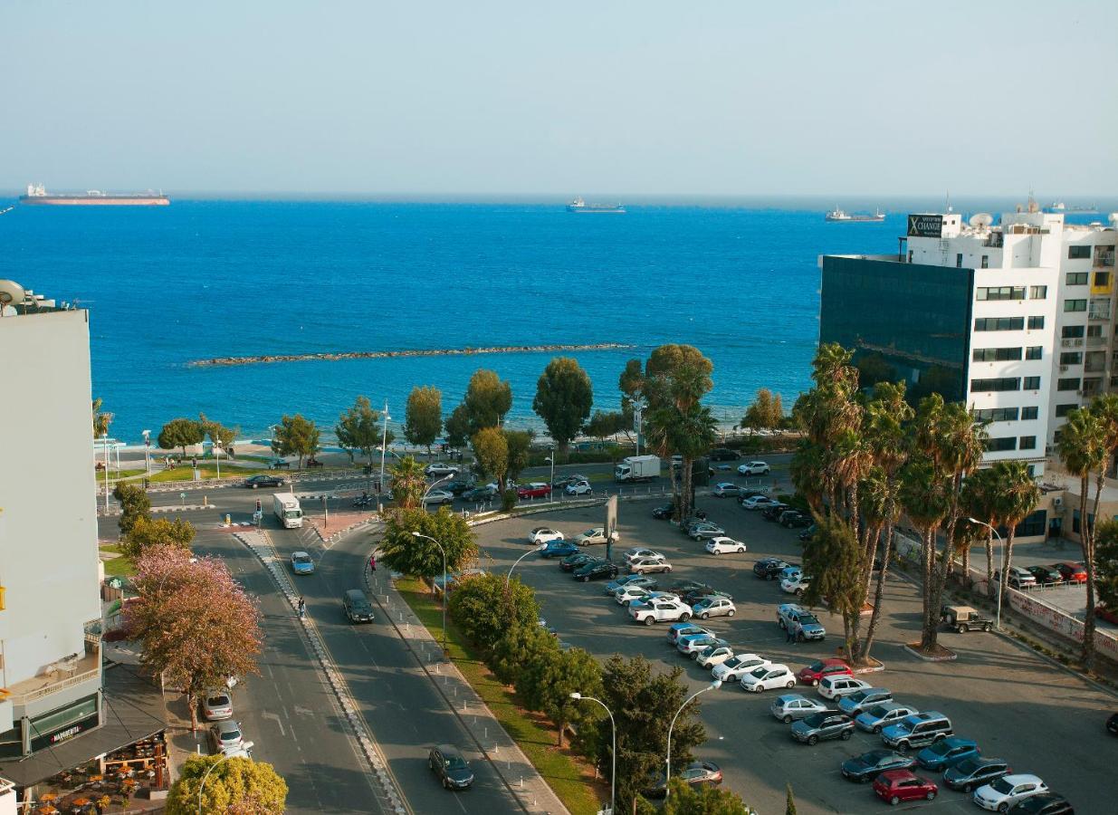 Poseidon Boutique Apartment 2 Limassol Bagian luar foto