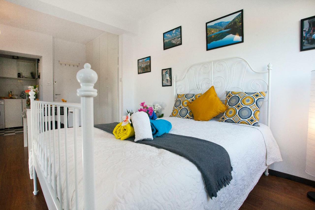 Poseidon Boutique Apartment 2 Limassol Bagian luar foto